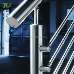 Balustrades et rampes d'escalier DF personnalisées en acier inoxydable, style européen, pour fenêtres en <span class=keywords><strong>baie</strong></span>, balcons extérieurs, greniers et maisons - Product Image 4