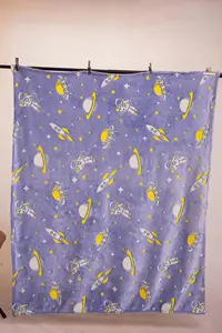 100% Polyester flanelle magique lumineux enfants couverture personnalisé motif étoile licorne lueur dans les couvertures sombres pour les enfants