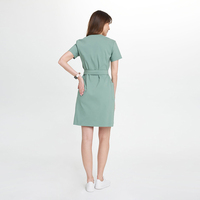 Robe médicale décontractée YUHONG, tissu durable en polyester et élasthanne, respirant, uniforme pour le personnel des cliniques