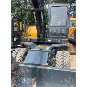 Excavatrice sur roues Hyundai Robex 120W, 12 tonnes, pelle hydraulique, capacité de la benne de 0,45 m³, avec pompe Kubota et valve Vickers - Product Image 4