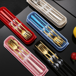 Ensemble de couverts de luxe en acier inoxydable 304, portable, plaqué or, 3 pièces (cuillère, fourchette, baguettes) avec étui pour l'école, le bureau, les voyages et le camping - Product Image 2