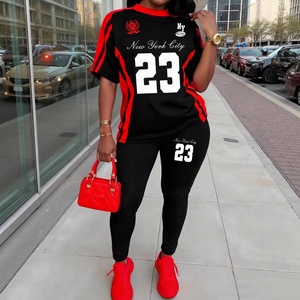 Ensemble Sportif Numérique pour <span class=keywords><strong>Femme</strong></span> : Haut Court à Manches Courtes Imprimé Lettres et Logo, Col Rond, Décontracté d'Été, et Pantalon Long - Product Image 2