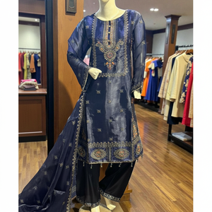 Salwar Kameez en Faux Georgette Brodé avec des Paillettes pour les Événements Indiens et Pakistanais - Product Image 1