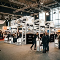 Arche publicitaire modulaire 20x30 pieds avec écran LED SEG, présentoir portable pour stand d'exposition