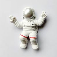 Personnalisé résine Artisanat Astronaute Réfrigérateur Aimants 3D Solide Aimant Résine Moules Vaisseau Spatial Décoration de La Maison Figurine