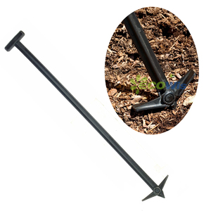 Outil de jardinage élégant et très vendu : Outil de mélange et de retournement pour compost, bâton de compostage, aérateur de compost et de fumier - Product Image 1