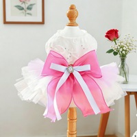 Robe de cosplay rose mignonne de style princesse avec tissu léger de qualité supérieure pour chiens et chats de petite et moyenne taille