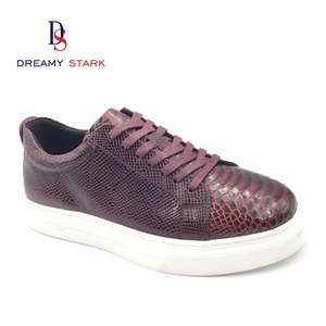 Chaussures à lacets en cuir véritable personnalisées, confortables et légères, design sportif et élégant, logo personnalisable, saison printemps/été - Product Image 1