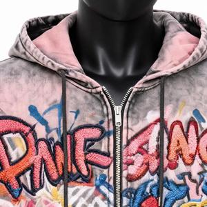 Sweat à capuche zippé Urban Graffiti pour homme, style streetwear oversize, en coton French Terry, avec broderie et impression manuelles - Product Image 5