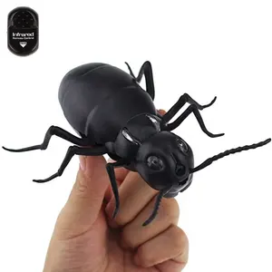 Teknoloji alet 2024 uzaktan kumanda dev hayvanlar böcek oyuncaklar yenilik garip kablosuz plastik Rc karınca böcek oyuncak Boys için