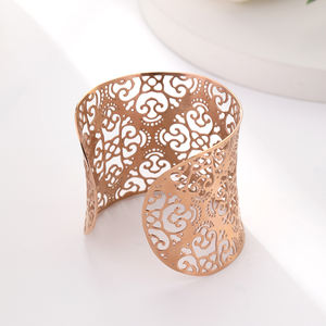 Joyería de alta calidad para mujer, resistente al agua, acero inoxidable, joyería chapada en oro de 18 quilates, conjunto de pulsera para mujer, regalo - Product Image 1