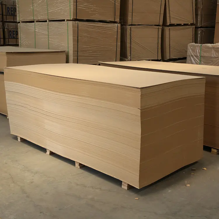 لوح خشبي Mdf عالي الجودة من الخشب الرقائقي 15 شجر رقائقي 17 شمع مع مع 18 لوحة Melamine MDF لباب خزانة المطبخ