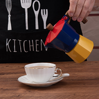 Cafetière Moka en aluminium tricolore pour cuisinière, rouge, bleu, jaune, avec poignée et bouton de couvercle effet bois