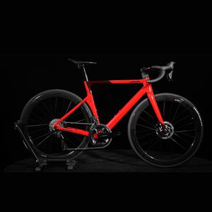 Vélo de course Vesuvio 7170 24 vitesses en carbone avec freins à disque 700c 700C-VESUVIO-D-24s SHIMANO-7120 Roue à disque 700C-VESUVIO-D-24s - Product Image 1