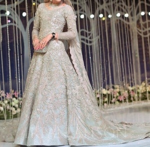 Nuevo Vestido de Novia de Diseño Hermoso, Estilo Indio/Pakistaní, Largo hasta el Suelo, Adornado con Cuentas de Cristal y Pedrería para Boda=2020 - Product Image 1