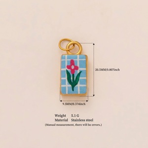 Cuentos de Casa Dulce |   Dijes Pintados de Acero Inoxidable con Baño de Oro PVD de 18K para la Creación de Joyas |   Colgante de Frutas y Flores al por Mayor - Product Image 6