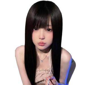 La Fille Perruque <span class=keywords><strong>A</strong></span> De Longs Cheveux Raides Noirs. <span class=keywords><strong>Elle</strong></span> est douce et mignonne tous les jours avec Air Bangs Un style de couverture pleine tête naturelle - Product Image 5