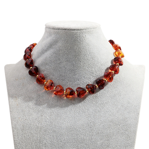 <span class=keywords><strong>Collana</strong></span> Girocollo alla Moda 2026 Nuova Collezione Dolce per Feste, con Cuore in <span class=keywords><strong>Ambra</strong></span> Acrilica Sfaccettata, per Donne e Ragazze - Product Image 6