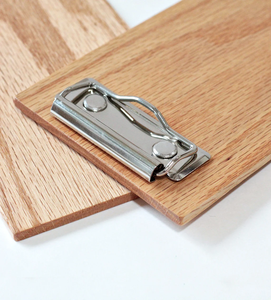 A4 Holz feile Holzmaserung Vertikaler Binder <span class=keywords><strong>Fragebogen</strong></span> Restaurant Massivholz Zwischen ablage Memo Clip Board Office Home Display - Product Image 5