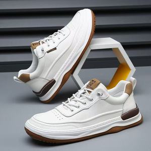 <span class=keywords><strong>Sneakers</strong></span> <span class=keywords><strong>Nere</strong></span> Casual, <span class=keywords><strong>Eleganti</strong></span> e alla Moda, Scarpe in Pelle e Calzature Casual - Product Image 3