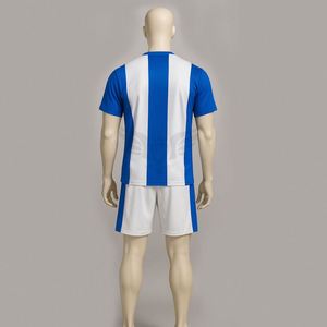 Uniforme de Fútbol a Rayas al por Mayor OEM, Conjunto de Camiseta y Pantalones Cortos de Fútbol Personalizados para Hombre, Ropa Deportiva de Equipo - Product Image 3