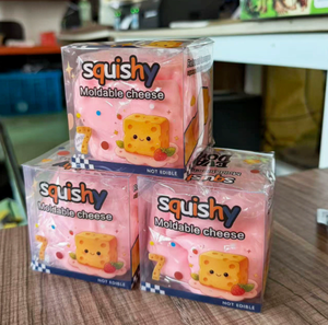 Jouet géant en forme de fromage, jouet à presser super épais qui ne se redresse pas, jouet anti-stress pour tous les âges - Product Image 1