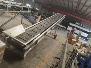 Fabrika Fiyatı Taş Ocağı Ünitesi Konveyör Sistemleri Ekipmanları Madencilik Cevheri Çakıl Taş Kum Taşı Konveyör Bandı Satılık Kauçuk Konveyör - Product Image 2