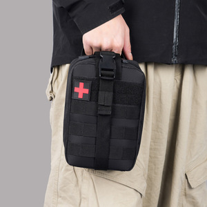 Riñonera Táctica Médica de Nailon con Correa Ajustable, Kit de Primeros Auxilios Portátil para Deportes al Aire Libre, Color Verde Caqui, Rojo y Negro - Product Image 2