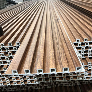 Phòng tập thể dục WPC tường không thấm nước Bảng điều khiển Gỗ nhựa composite multi-khe cắm lưới tản nhiệt Divider cho bệnh viện nội thất trang trí bức tường phân vùng - Product Image 6