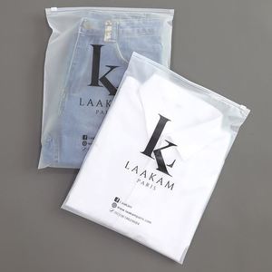 ถุงพลาสติกกันน้ำแบบฝ้าพิมพ์โลโก้ตามสั่ง พร้อมซิป สำหรับใส่เสื้อผ้า กล่องใส่ขนตา บรรจุภัณฑ์แบบซิปล็อค - Product Image 3