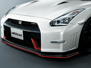 Ensemble de pare-chocs avant semi-carbone style Nismo pour Nissan GT-R R35 2008-2016 - Product Image 5