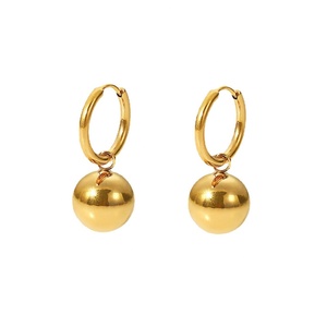Pendientes de Aro de Acero Inoxidable con Baño de Oro de 18K para Mujer, con Colgante de Bola Sólida, Resistentes al Agua y al Desgaste, Regalo de Joyería - Product Image 1
