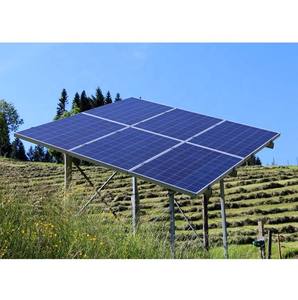 Système de montage au sol pour panneaux solaires photovoltaïques en acier à installation rapide, pour projets solaires résidentiels hors réseau, sur réseau et commerciaux - Product Image 3