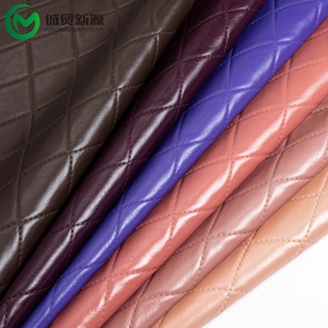 Tissu en cuir PVC matelassé effet diamant de luxe, vinyle <span class=keywords><strong>synthétique</strong></span> avec support en <span class=keywords><strong>mousse</strong></span> pour l'intérieur des voitures, panneaux de porte, décoration de plafond - Product Image 3