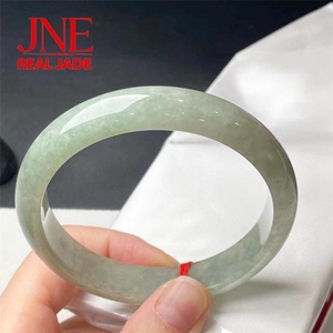 <span class=keywords><strong>Bracciale</strong></span> in Giada Naturale di Tipo Burma, Stile Artistico <span class=keywords><strong>per</strong></span> Donne, Verde Olio, Regalo <span class=keywords><strong>per</strong></span> <span class=keywords><strong>la</strong></span> <span class=keywords><strong>Festa</strong></span> <span class=keywords><strong>della</strong></span> <span class=keywords><strong>Mamma</strong></span> - Product Image 1