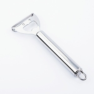 ที่ปอกผลไม้รูปหน้ายิ้มสแตนเลส 17 ซม. อุปกรณ์ครัวอเนกประสงค์พร้อมที่เปิดขวด - Product Image 2