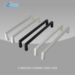 ZSTC C-BOX Schroff Nvent Poignée avant monobloc, largeur 12,2 mm, anodisé noir, 249 mm, interaxe 88 mm, 133,4 mm, 235 mm, 3U, 6U, 9U, 10501-029 - Product Image 3