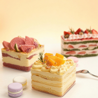 Boîte en plastique PS transparente de qualité alimentaire personnalisée pour tiramisu et gâteaux, conteneur à dessert pour les boulangeries