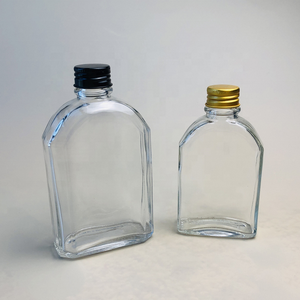 100ml 200ml 250ml <strong>350ml</strong> 500ml Ready Stock Refillable Small Flat Square Glass Drink Bottle Flat Liquor <strong>Vodka</strong> Glass Spirit Bottle - Product Image 2