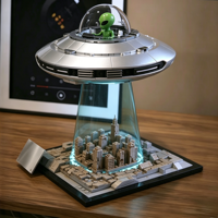 Décorations de bureau en résine entièrement personnalisées, veilleuse LED, vaisseau spatial extraterrestre, petits ornements