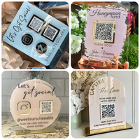 Base de Acrílico para Exhibición de Mesa con Formas Personalizadas, Panel de Acrílico con Código QR para Redes Sociales