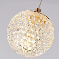 Nouveau style de lustre suspendu multi-têtes en fil métallique sphérique pour restaurant, luminaire LED créatif et personnalisé pour villa et escalier