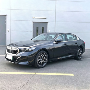 Voitures d'occasion à vendre Véhicule d'occasion Voiture pas chère <span class=keywords><strong>BMW</strong></span> i5 <span class=keywords><strong>eDrive</strong></span> 40L M Sport Package Berline de luxe 100% électrique 2025 - Product Image 1