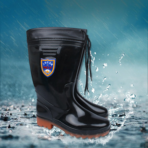 Botas de lluvia negras a media pantorrilla con suela antideslizante para trabajo y uso al aire libre - Product Image 1