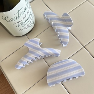 Pince à cheveux pour femme, nouvelle collection, élégante et simple, en acrylique, série bleu lac géométrique, vente en gros - Product Image 2