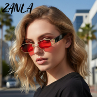 Lunettes de soleil métalliques rectangulaires étroites 2026 pour hommes et femmes, avec pont décoratif à maillons de chaîne, branches larges ajourées, monture rétro petite, lunettes de mode