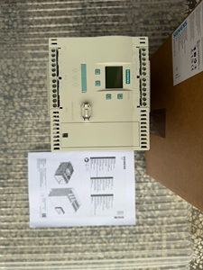 Arrancador suave 3RW4422 3BC35 de 26A y 20HP con terminales de resorte para control de motores industriales - Product Image 1