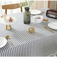 Nappe en lin et coton du fabricant direct Tissu de couverture rectangulaire tissé à pompon pour un usage domestique pour un mariage et un banquet