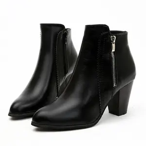 Modische braune schwarze matte Leder Damen Chunky Heel Stiefeletten mit Reiß verschluss Design