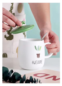 Taza de agua de cerámica Darong, diseño moderno para niños y niñas, taza para leche o café con tapa y cuchara - Product Image 5